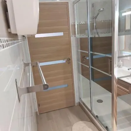 Souvenirs De Provence, Charmant Appartement Neuf 3 Etoiles Digne-les-Bains Buitenkant foto