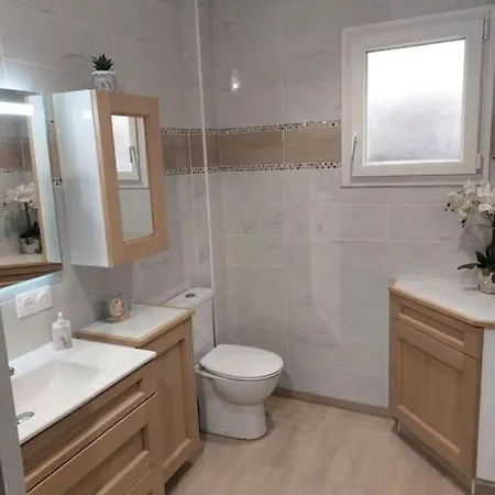 Souvenirs De Provence, Charmant Appartement Neuf 3 Etoiles Digne-les-Bains Buitenkant foto